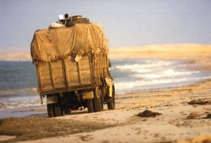 Raid 1994 - Seul moyen de transport entre Nouakchott et le nord mauritanien